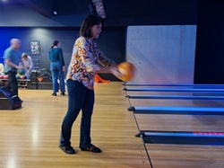 mini_animation-bowling-6926b2aaec74a.jpg